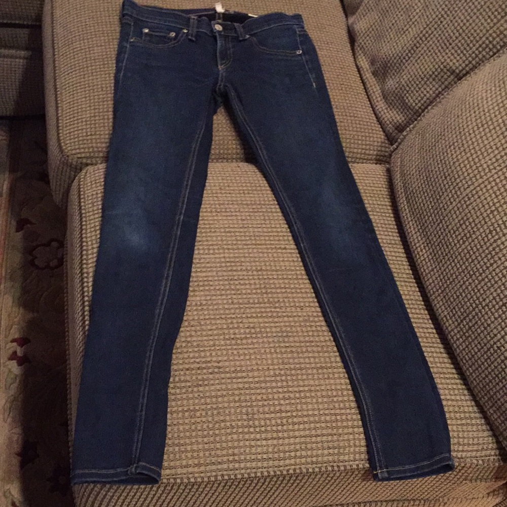 Rag & bone skinny jeans ( sz 26)